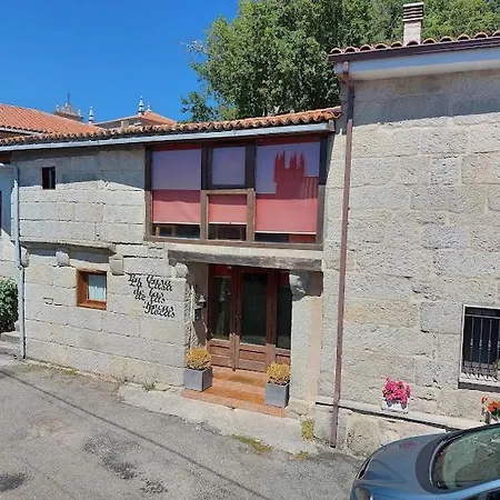 Holiday home La Casa De Rocas - En La Ribeira Sacra *