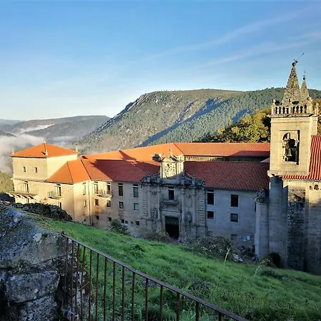 La Casa De Rocas - En La Ribeira Sacra Holiday home