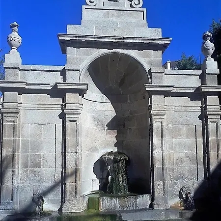 La Casa De Rocas - En La Ribeira Sacra *