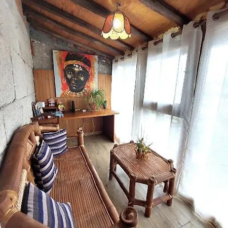 La Casa De Rocas - En La Ribeira Sacra