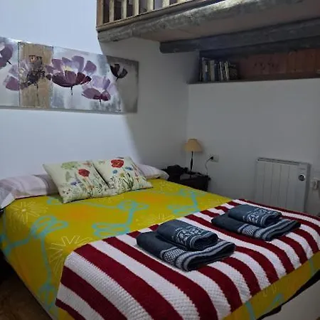 La Casa De Rocas - En La Ribeira Sacra Holiday home