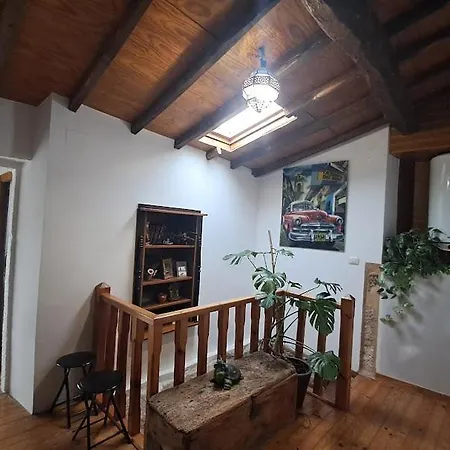 La Casa De Rocas - En La Ribeira Sacra *