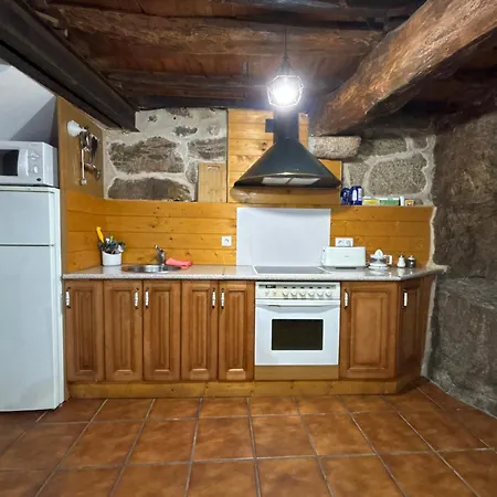 Holiday home La Casa De Rocas - En La Ribeira Sacra Nogueira De Ramuin